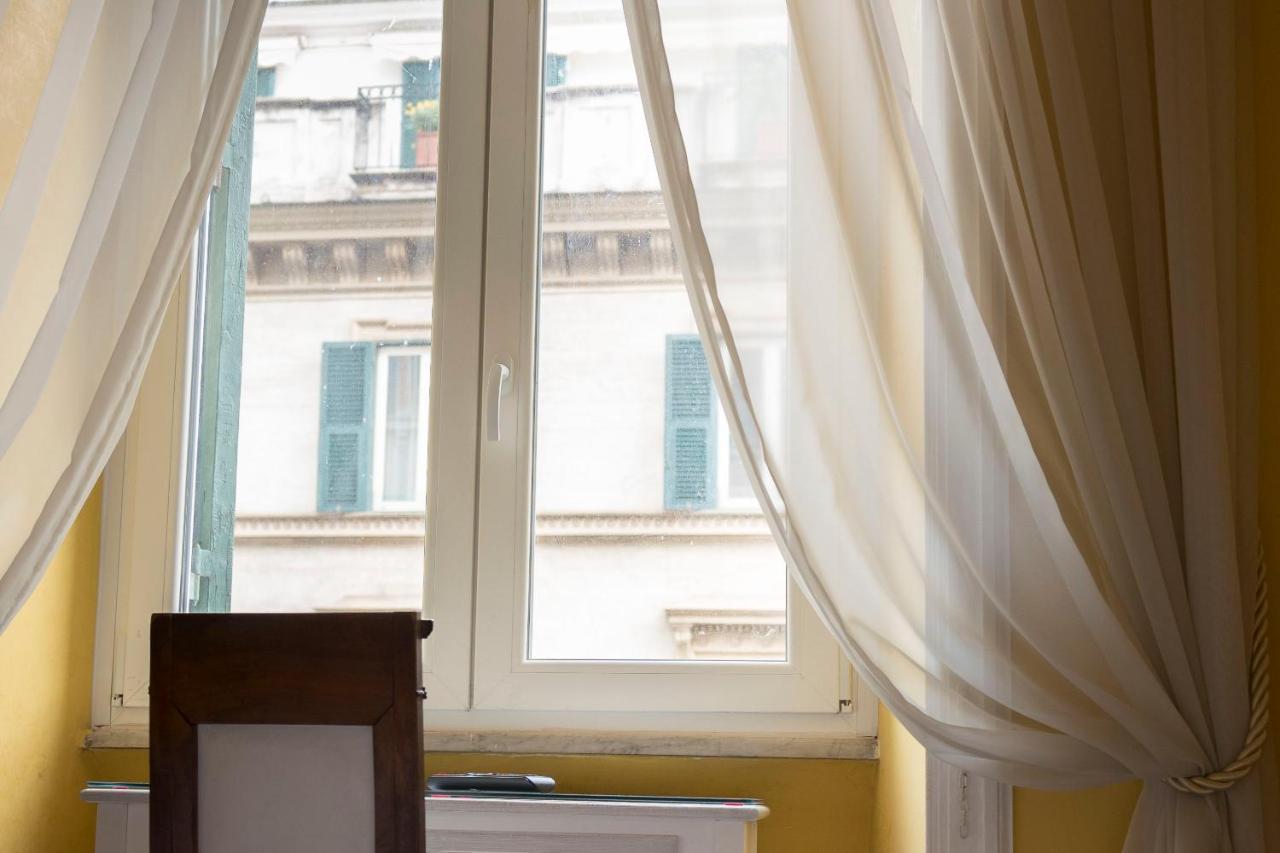 La Breccia A Porta Pia Bed & Breakfast Rome Bagian luar foto