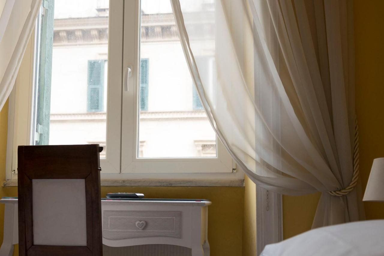 La Breccia A Porta Pia Bed & Breakfast Rome Bagian luar foto