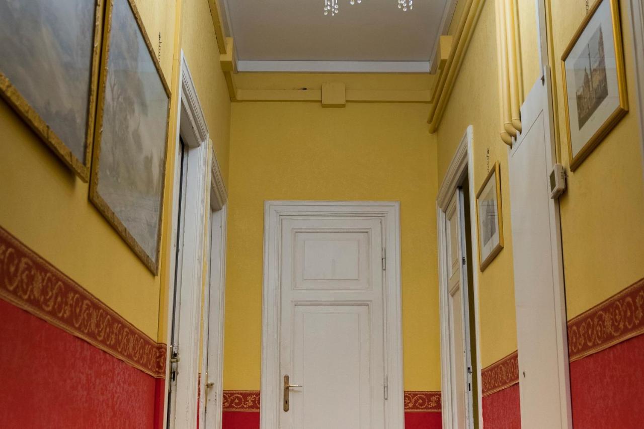 La Breccia A Porta Pia Bed & Breakfast Rome Bagian luar foto