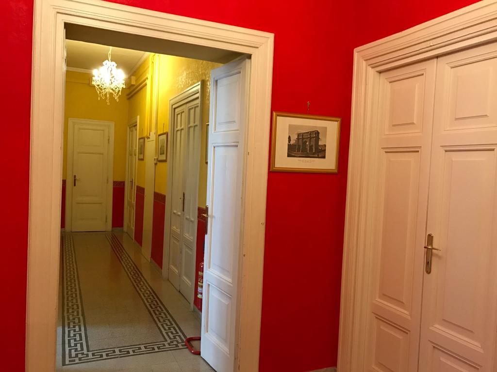 La Breccia A Porta Pia Bed & Breakfast Rome Bagian luar foto